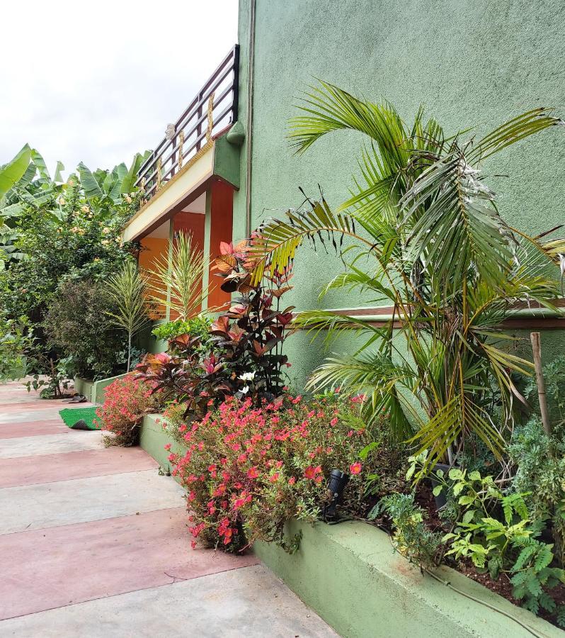 Banana Farm House 亨比 外观 照片